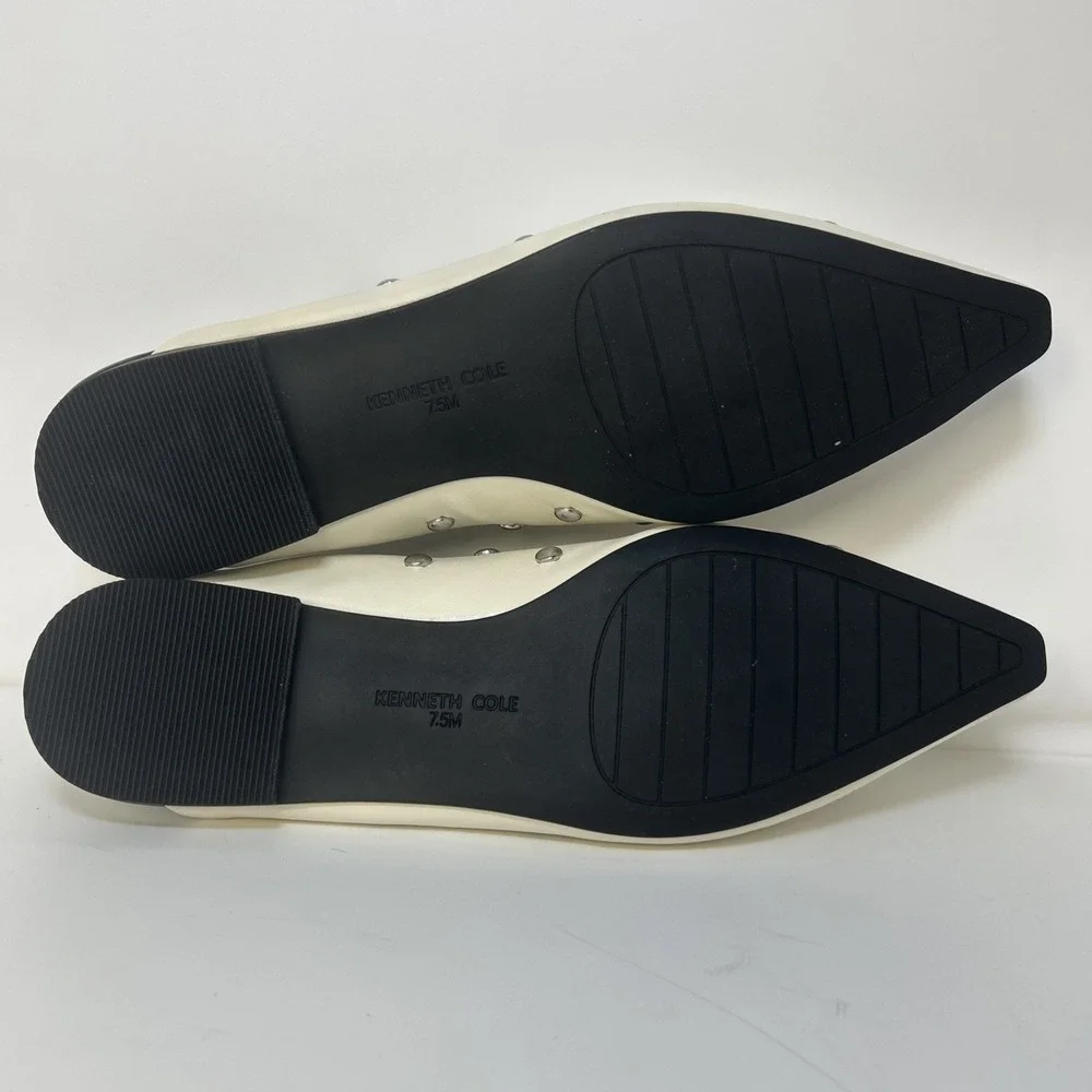 Kenneth Cole step into